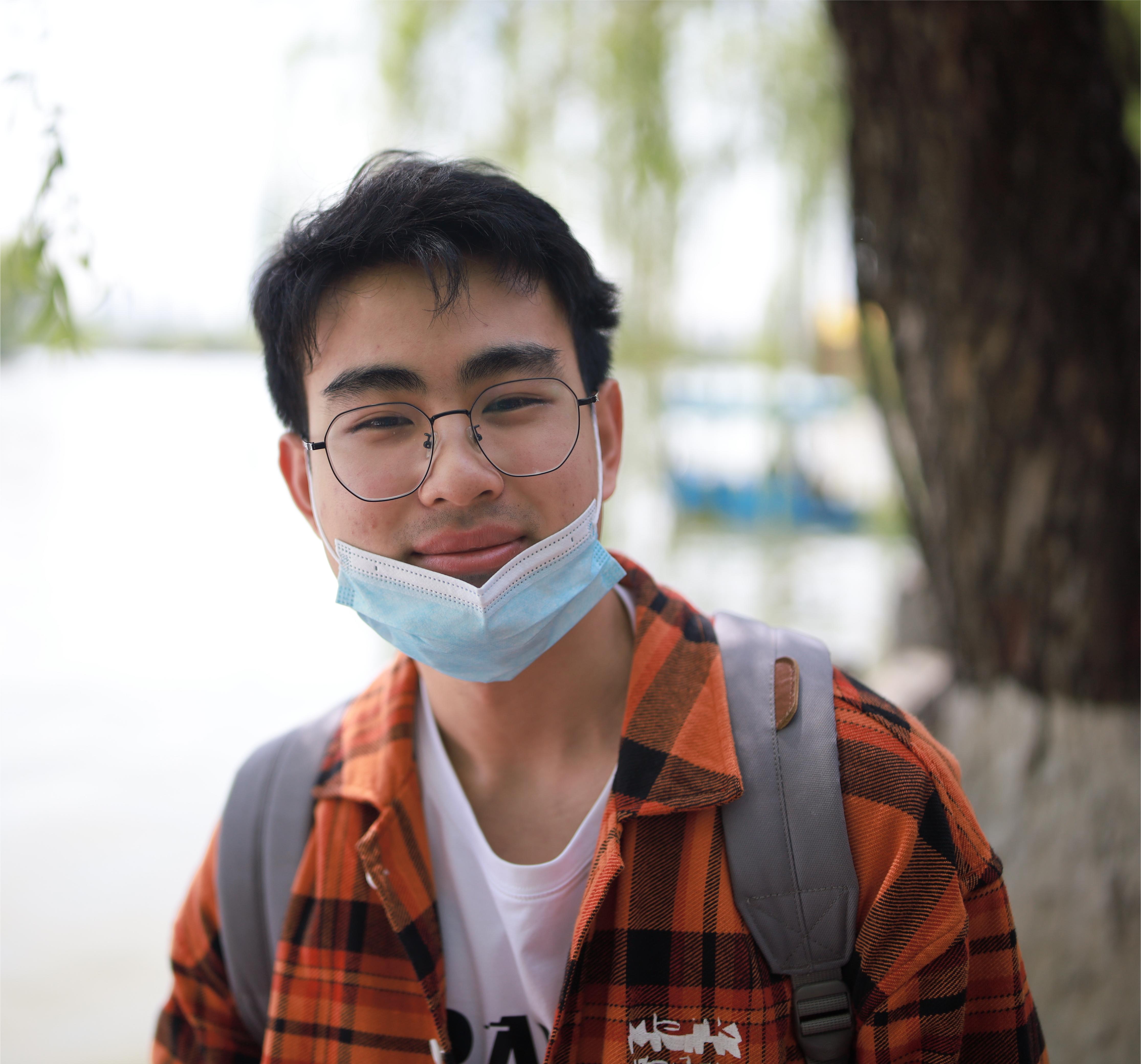 Teaching Zhiyuan Yang